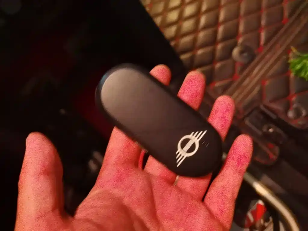 MINI MINI COOPER EV — миниатюра 9