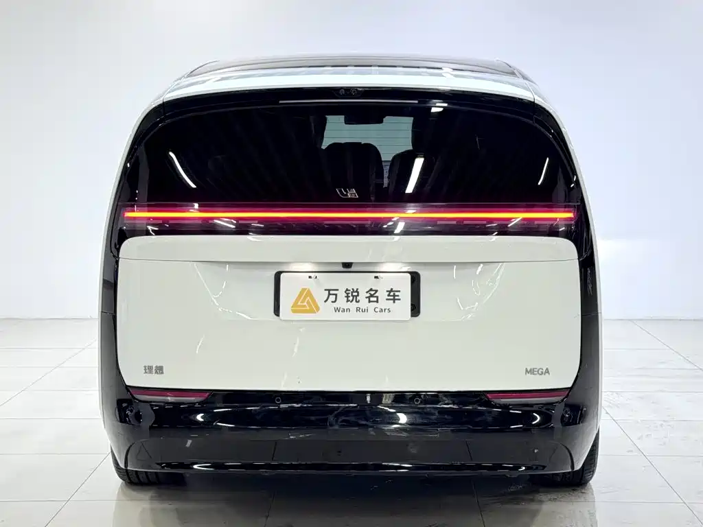 Li Auto Li MEGA — миниатюра 4