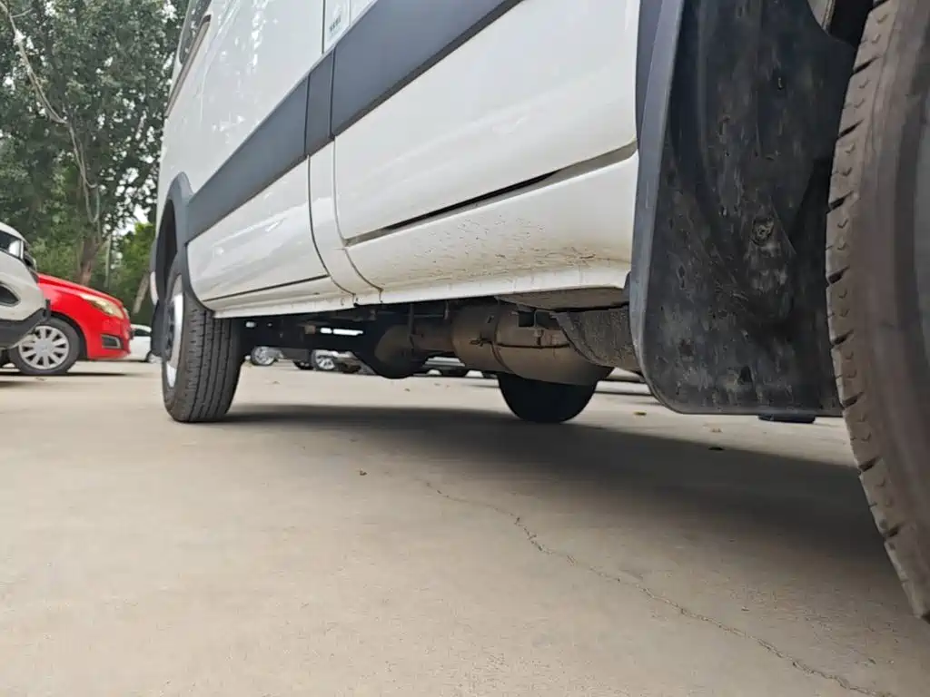 IVECO Ousheng — миниатюра 21