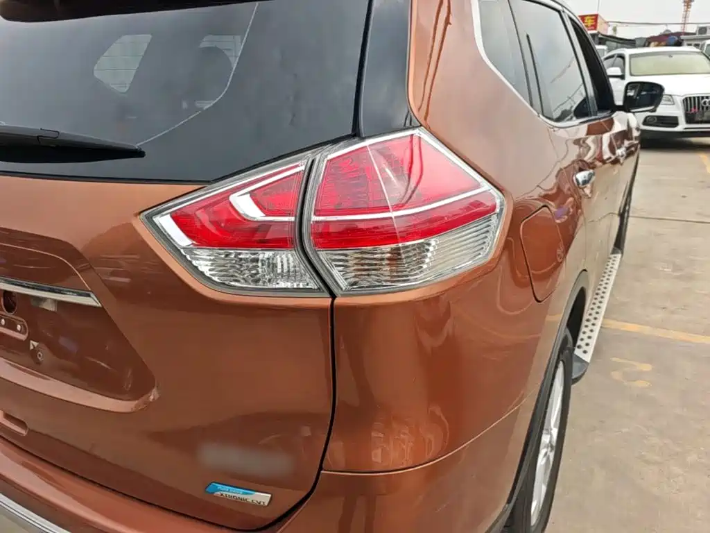 Nissan X-Trail — миниатюра 8