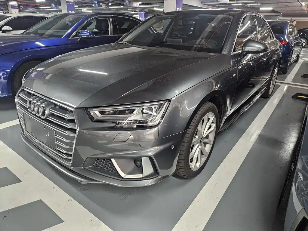 Купить Audi A4L