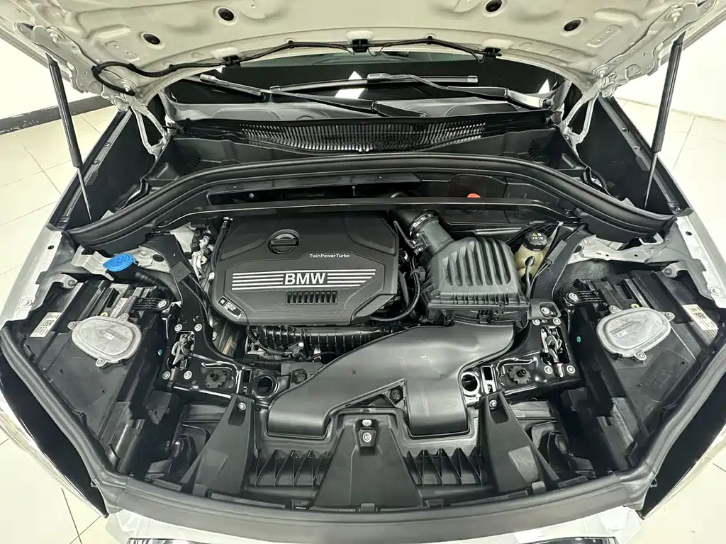 BMW X1 2022 sDrive20Li Premium