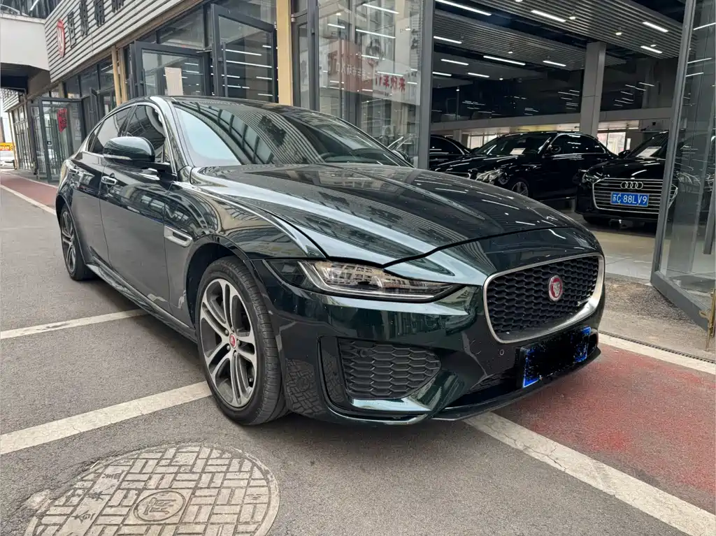 Jaguar XEL — миниатюра 3