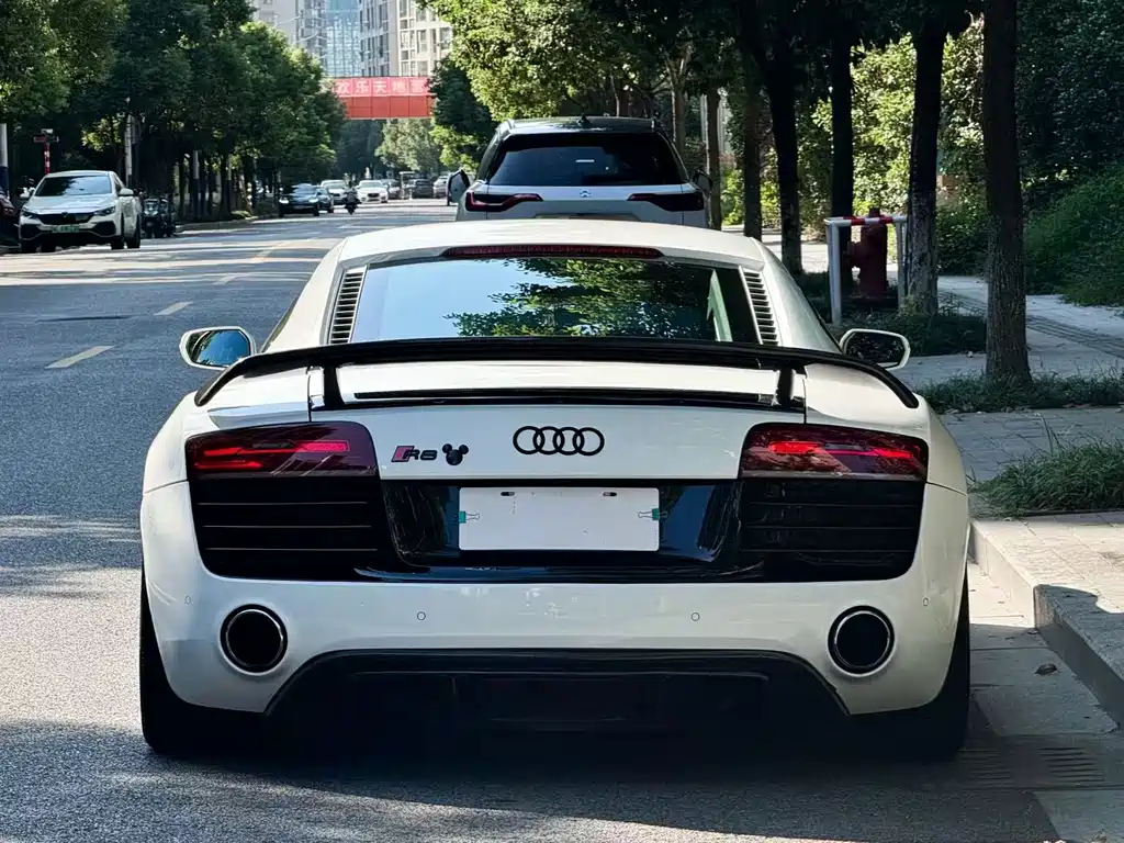 Audi R8 — миниатюра 9
