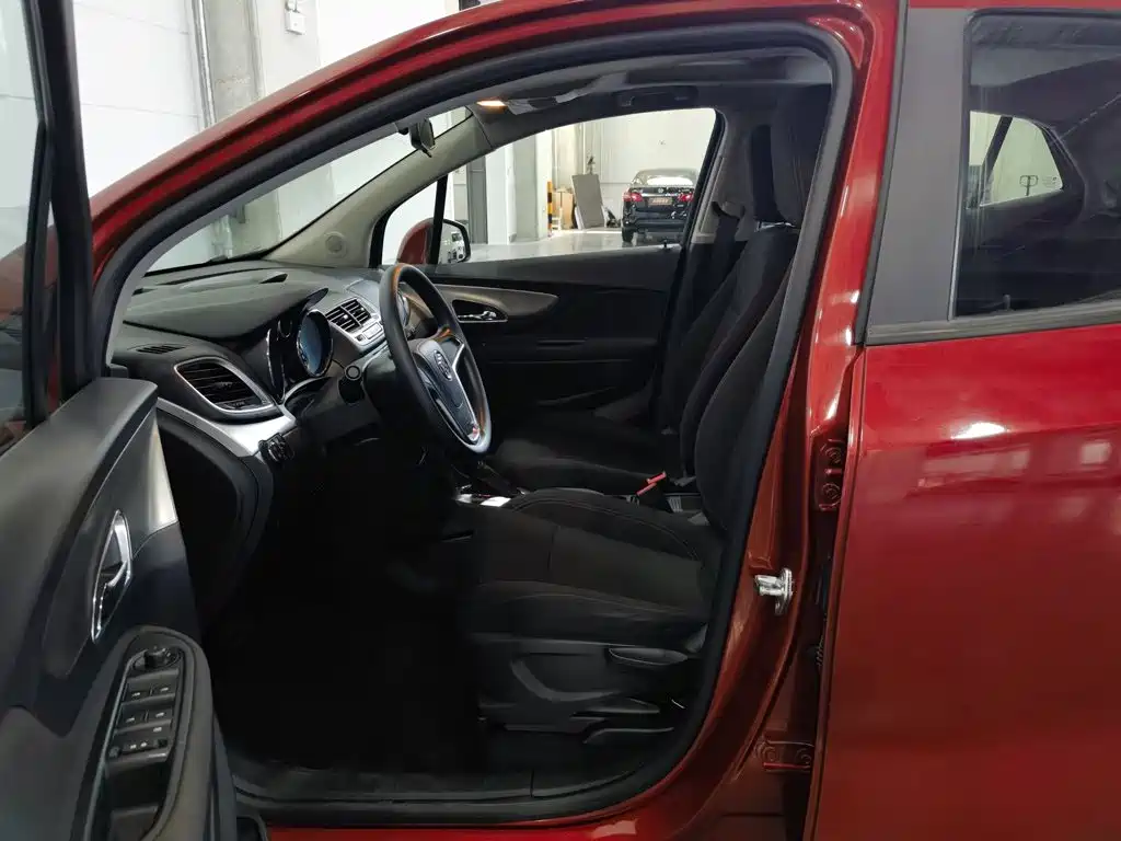 Buick Encore — миниатюра 10