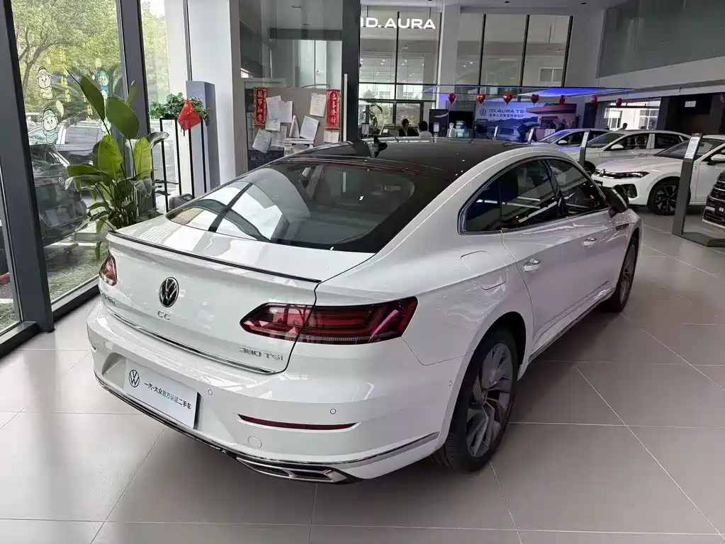 Volkswagen CC — миниатюра 5