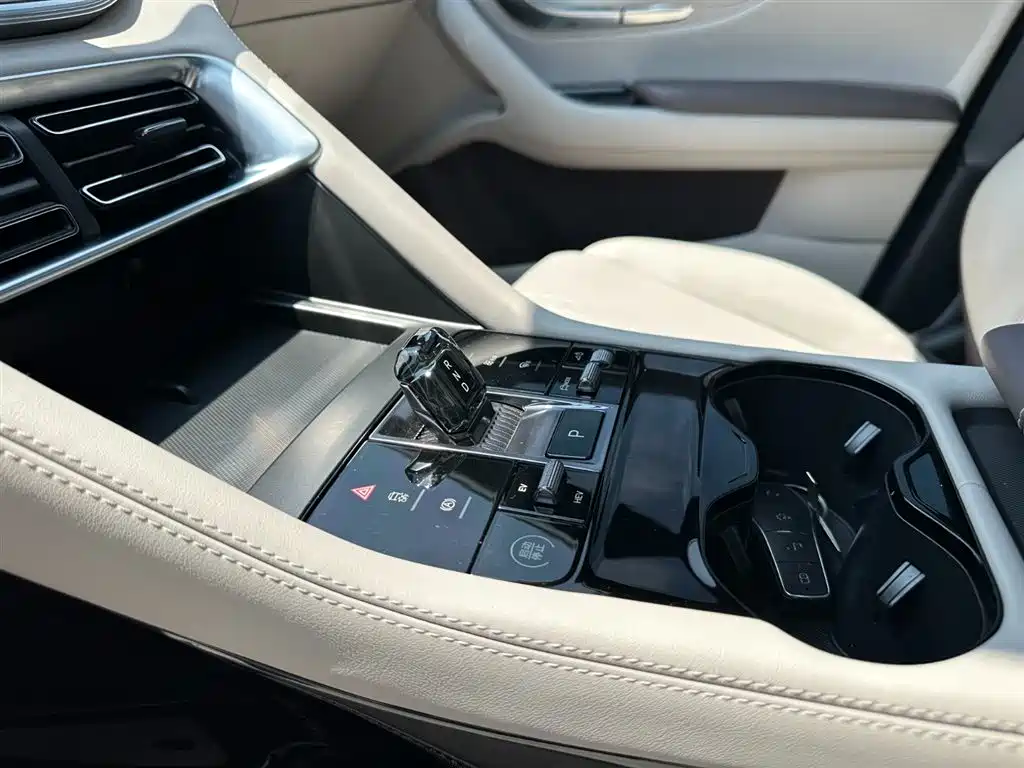 BYD Song Plus — фотографии объявления, Фото 16