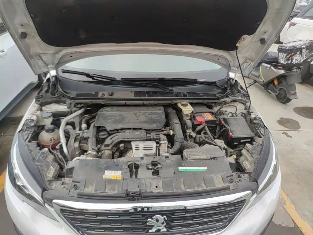 Peugeot 308 — миниатюра 20
