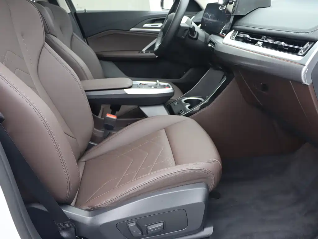 BMW X1 — миниатюра 8