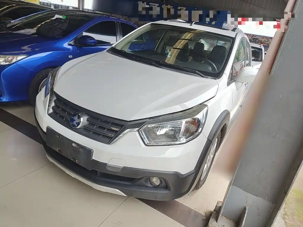 Venucia R50X