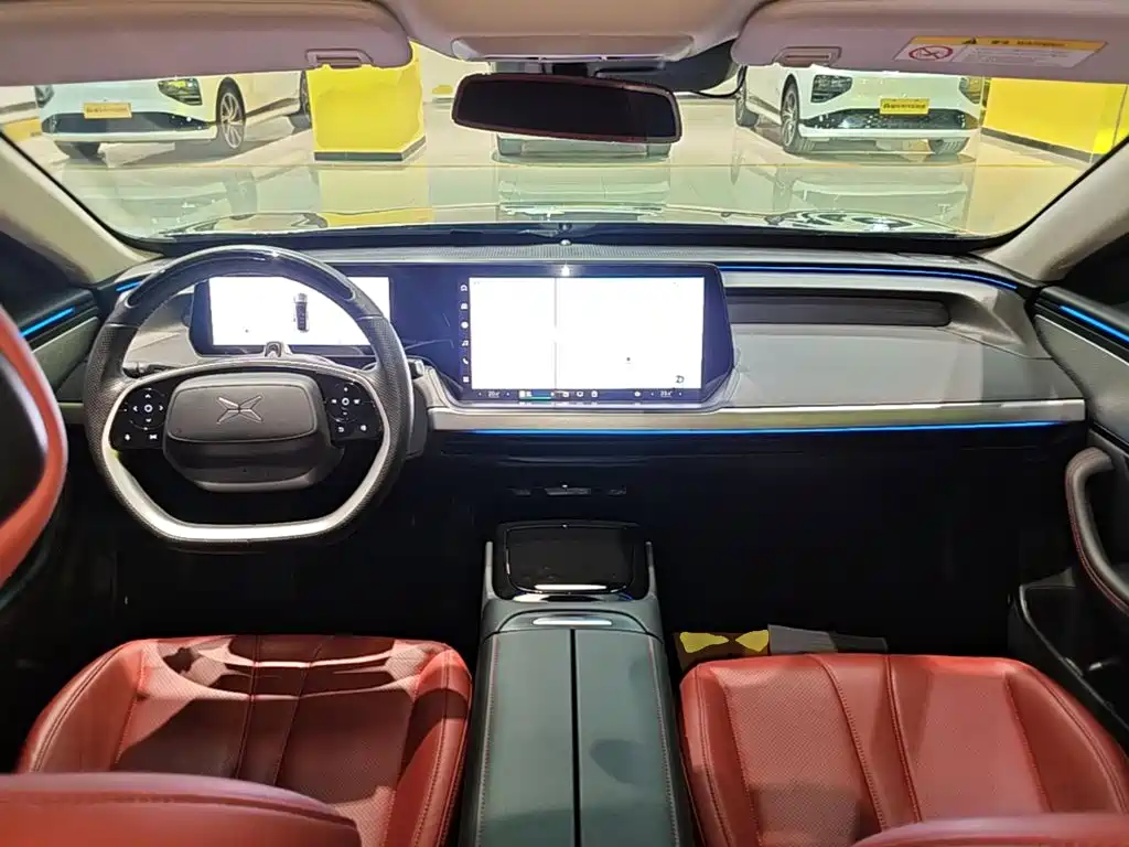 XPeng P7 — миниатюра 10