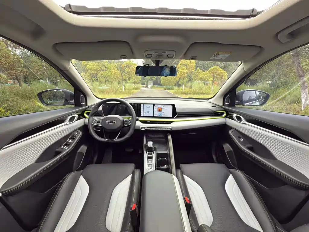 Geely Binyue — миниатюра 9
