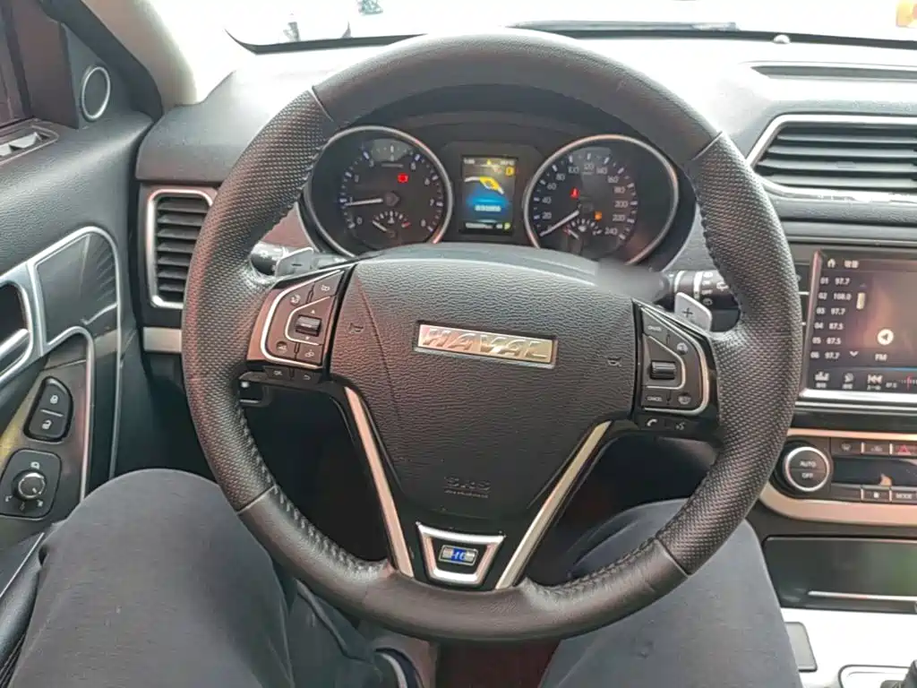 Haval H6 Coupe — миниатюра 11