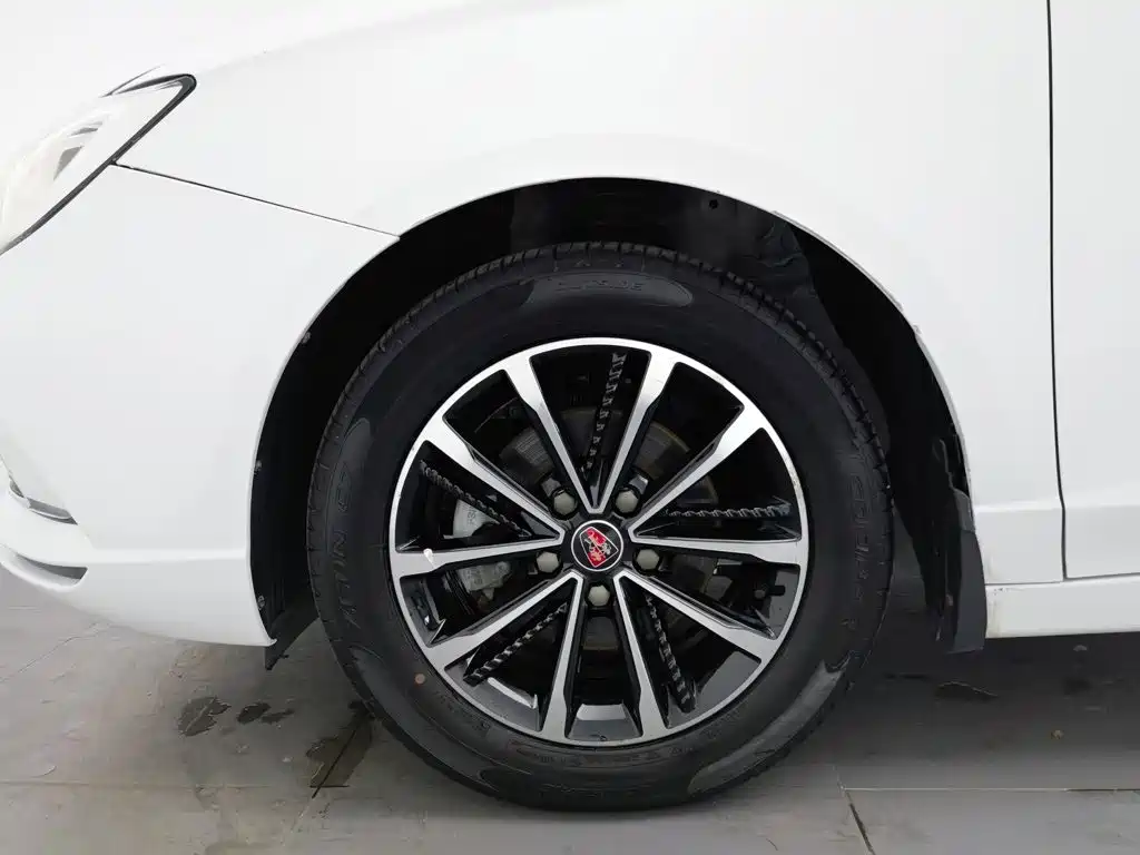 Roewe i5 — миниатюра 17