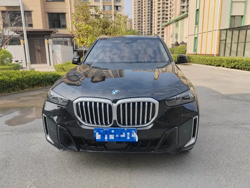 BMW X5 2023 xDrive 40Li Premium M Sport