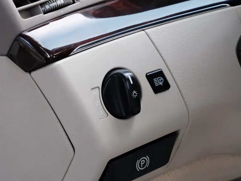 Mercedes-Benz S-Class — миниатюра 15