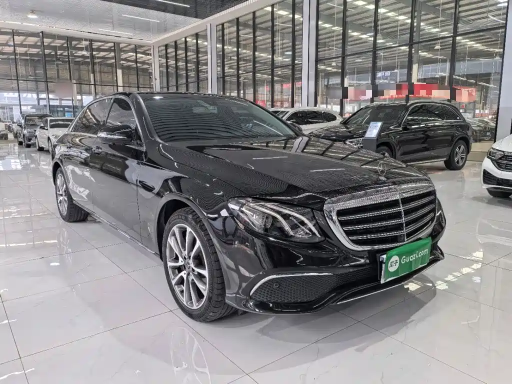 Mercedes-Benz E-Class — миниатюра 4