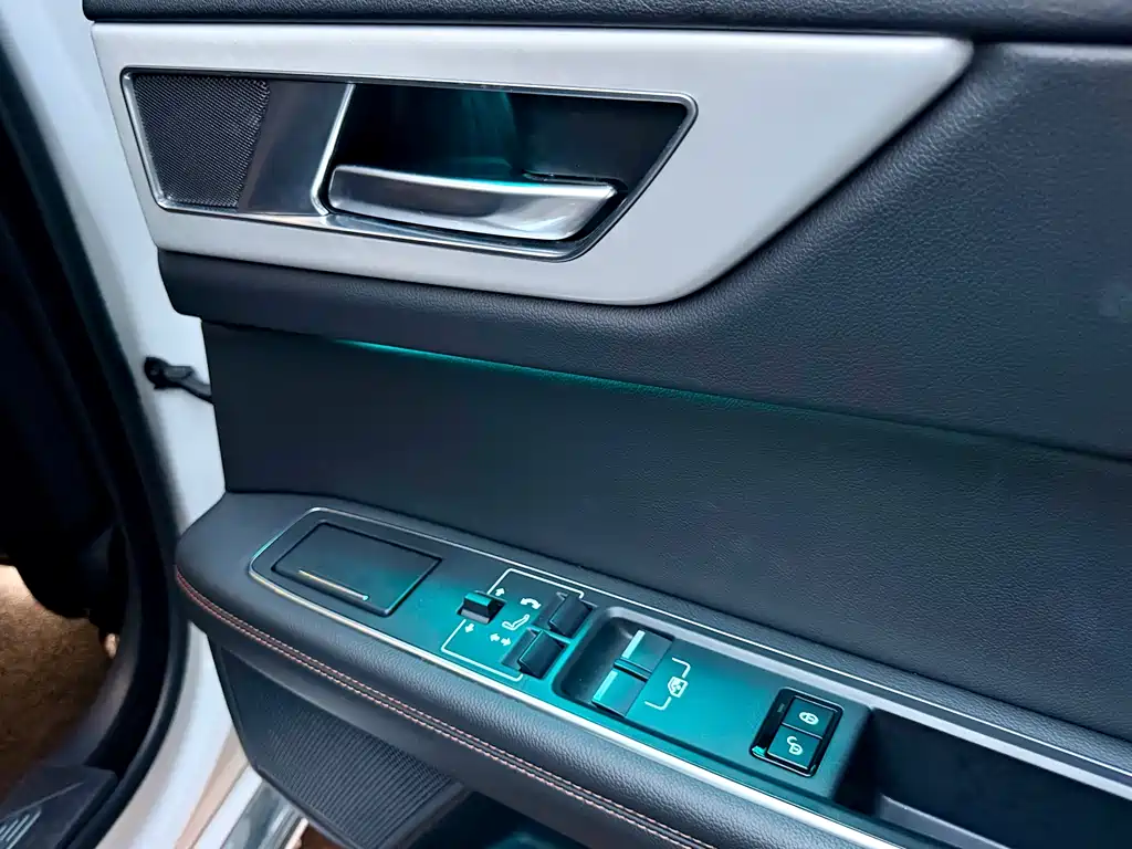 Jaguar XEL 2019 2.0T 200PS Premium