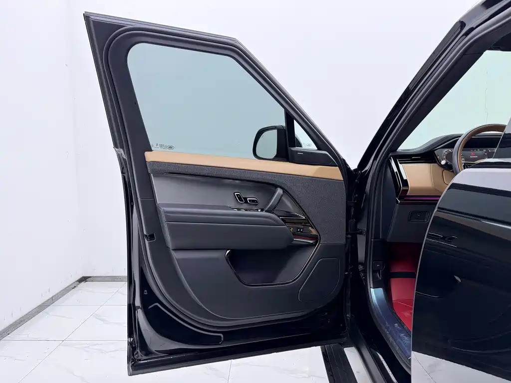 Land Rover Sport — миниатюра 9