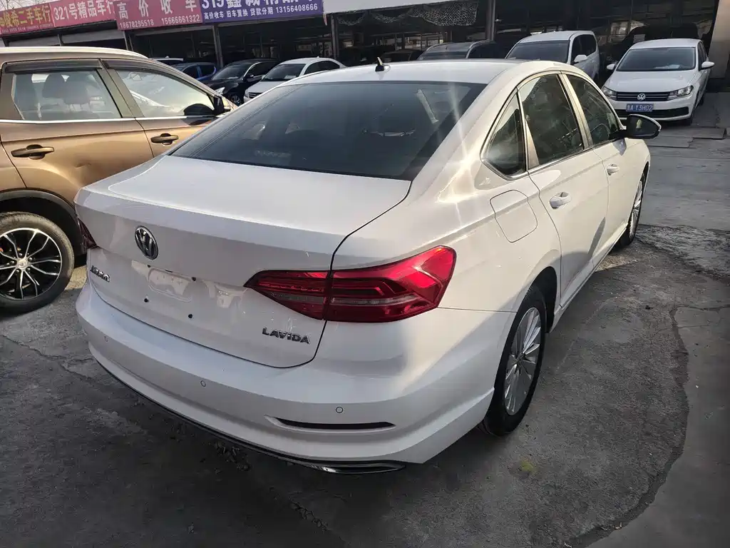 VOLKSWAGEN LAVIDA
