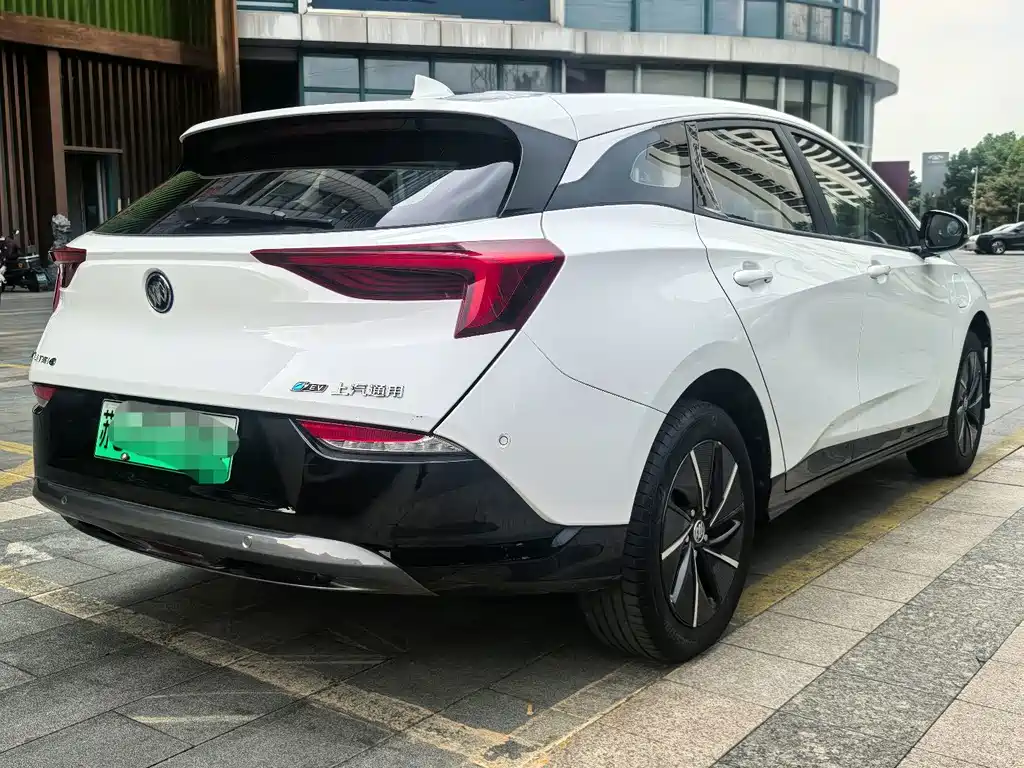 Buick Velite 6 — миниатюра 11