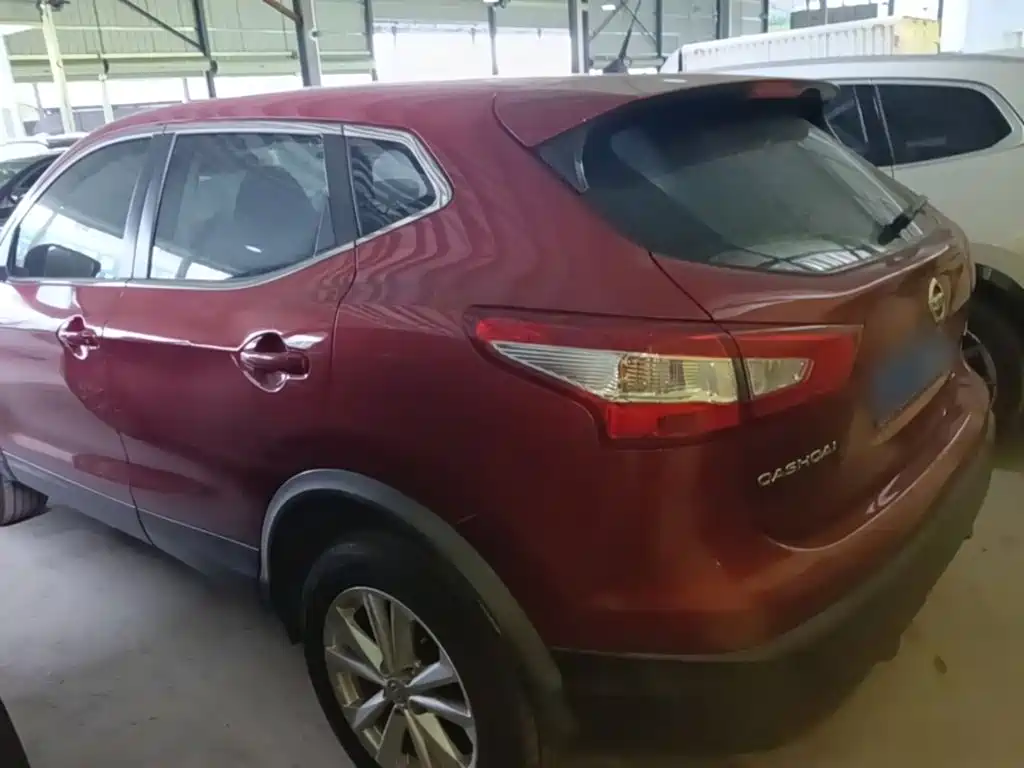 Nissan Qashqai — миниатюра 5