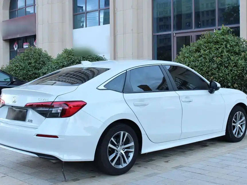 Honda Civic — миниатюра 7