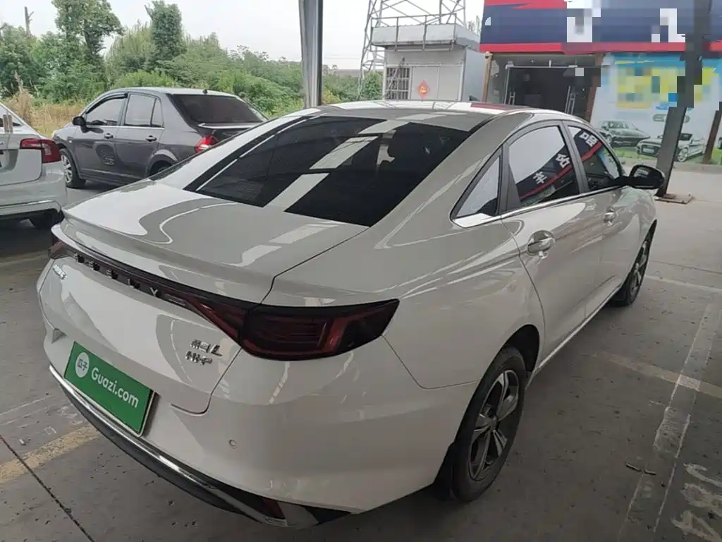 Geely L HiP — миниатюра 7