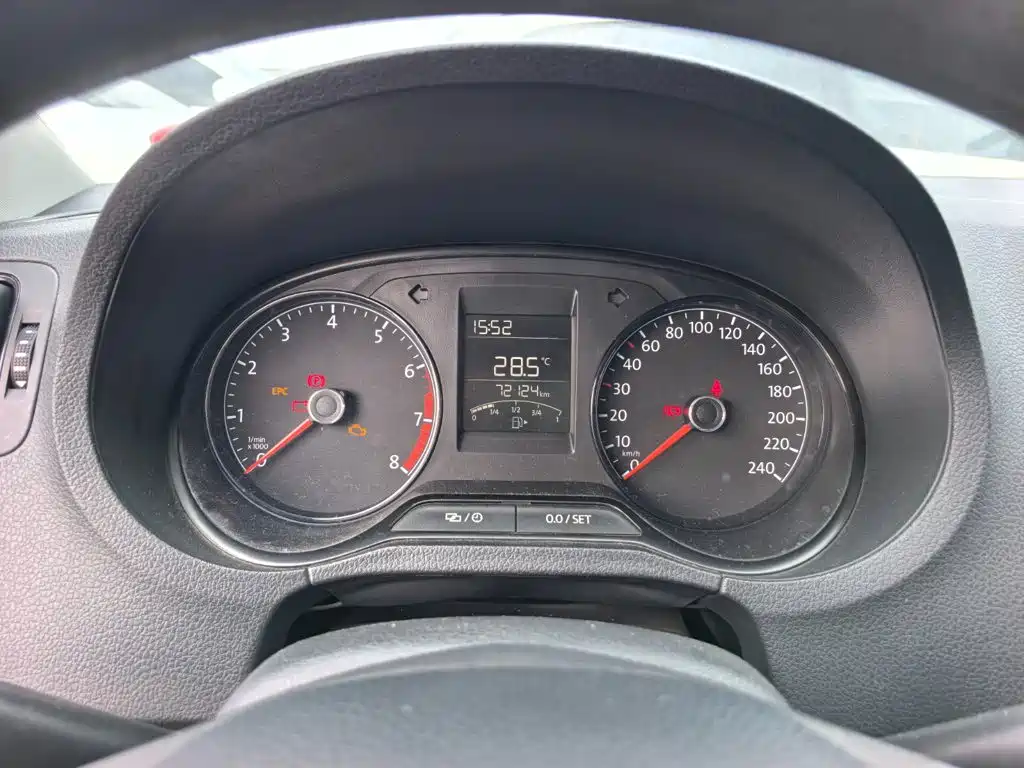 Volkswagen Polo — миниатюра 11