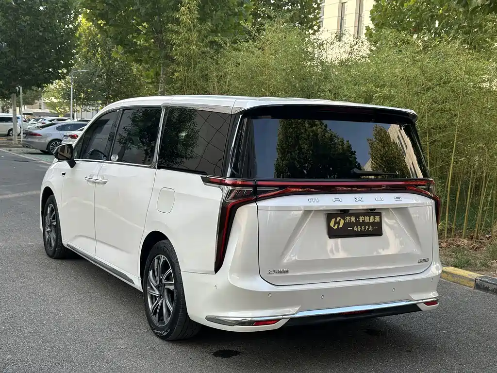 MAXUS G90 — миниатюра 6