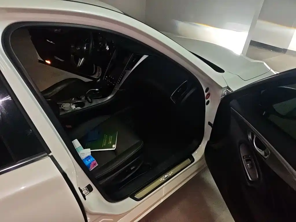 Infiniti Q50L — миниатюра 18