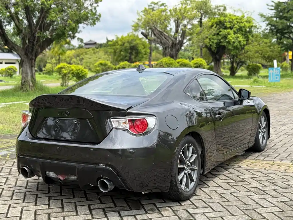 Toyota 86 2.0L Auto Luxury Type, фото 17