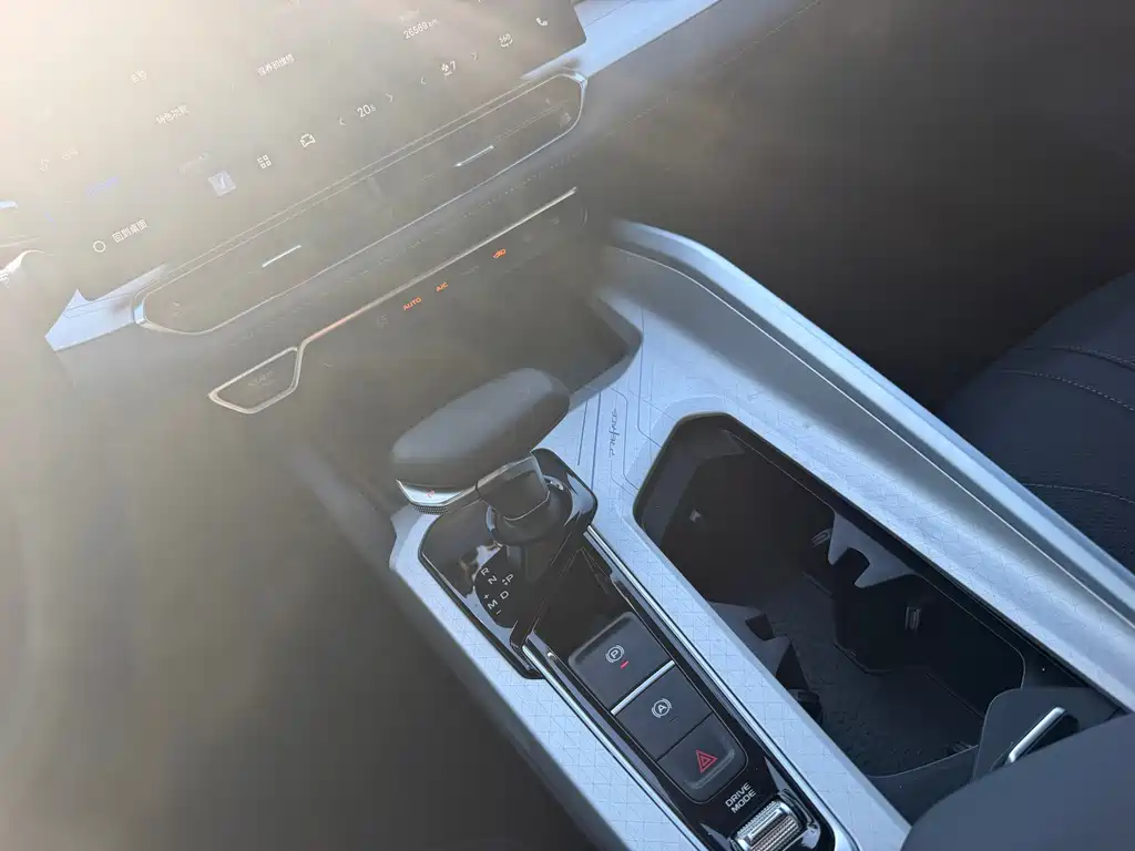 Geely Xingrui — миниатюра 14