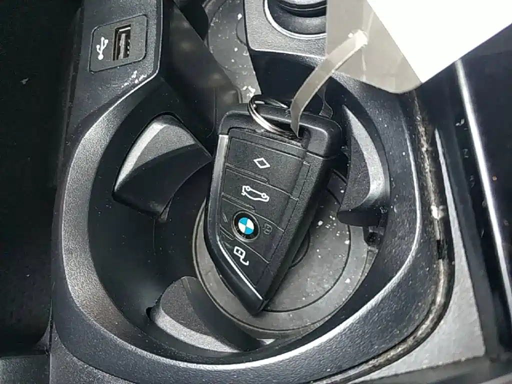 BMW i3 — миниатюра 9