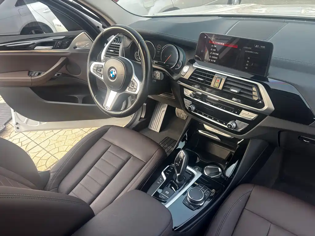 BMW X3 — миниатюра 17