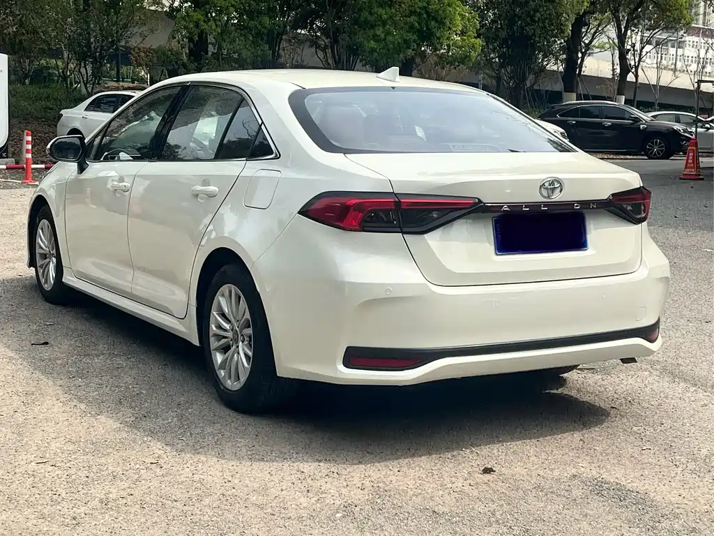 Toyota Allion — миниатюра 3