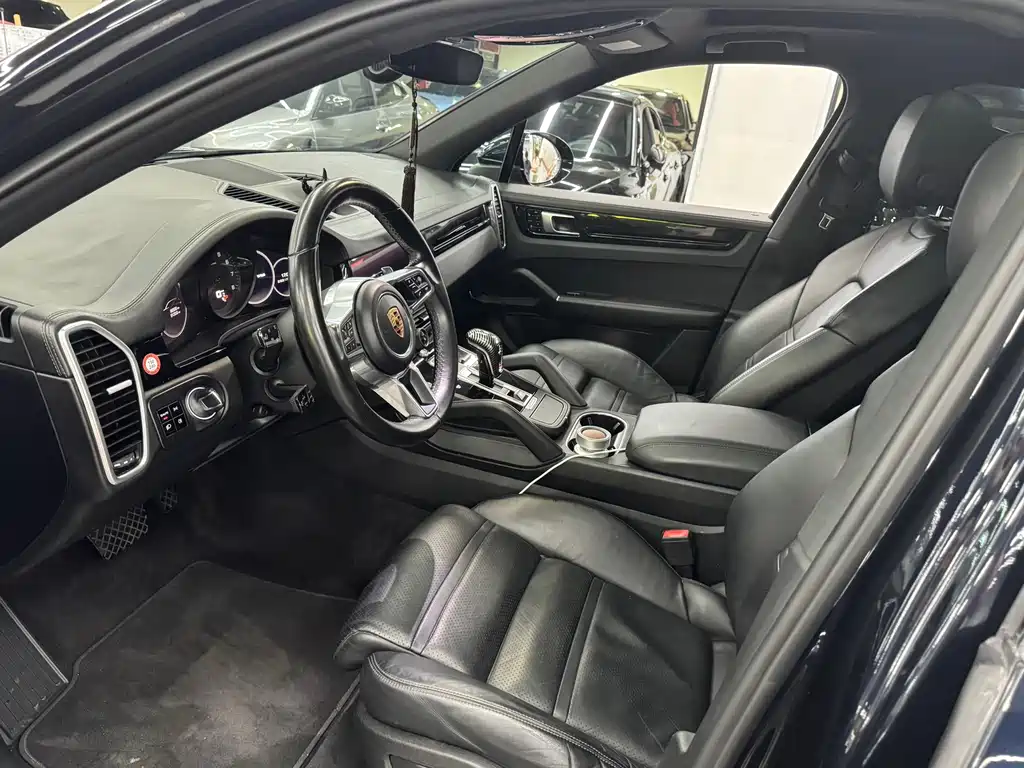 Porsche Cayenne 2018 Cayenne 3.0T