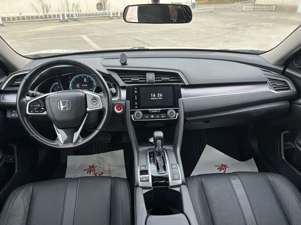 Honda Civic — миниатюра 5