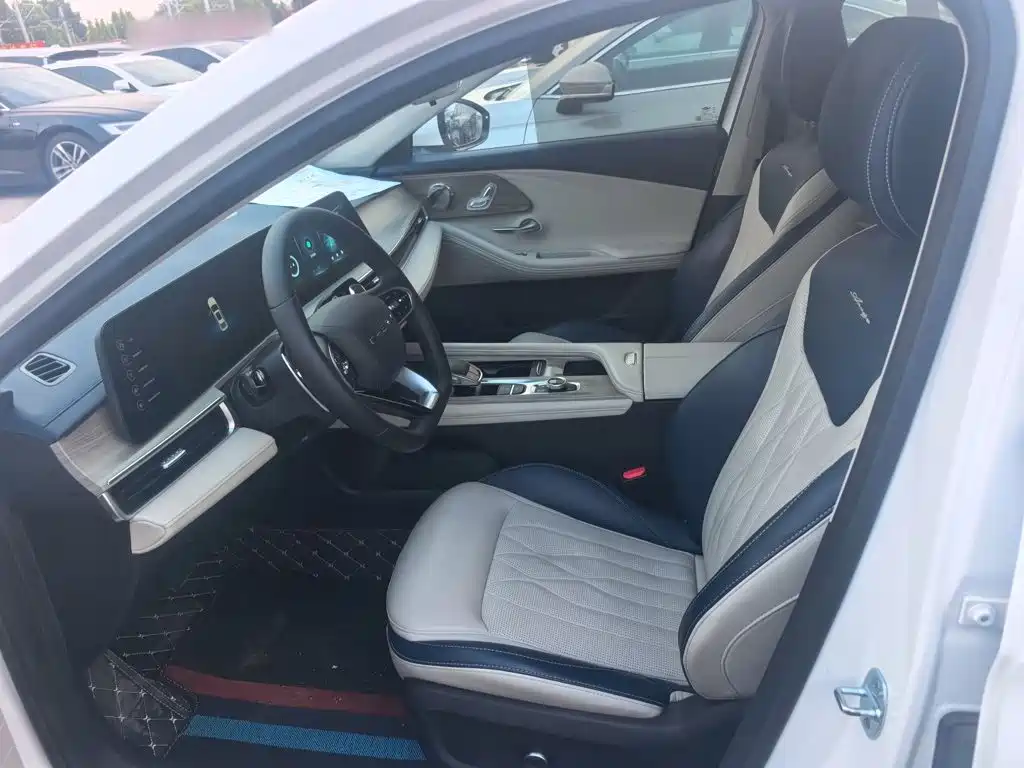 Chery Arrizo 8 — миниатюра 12