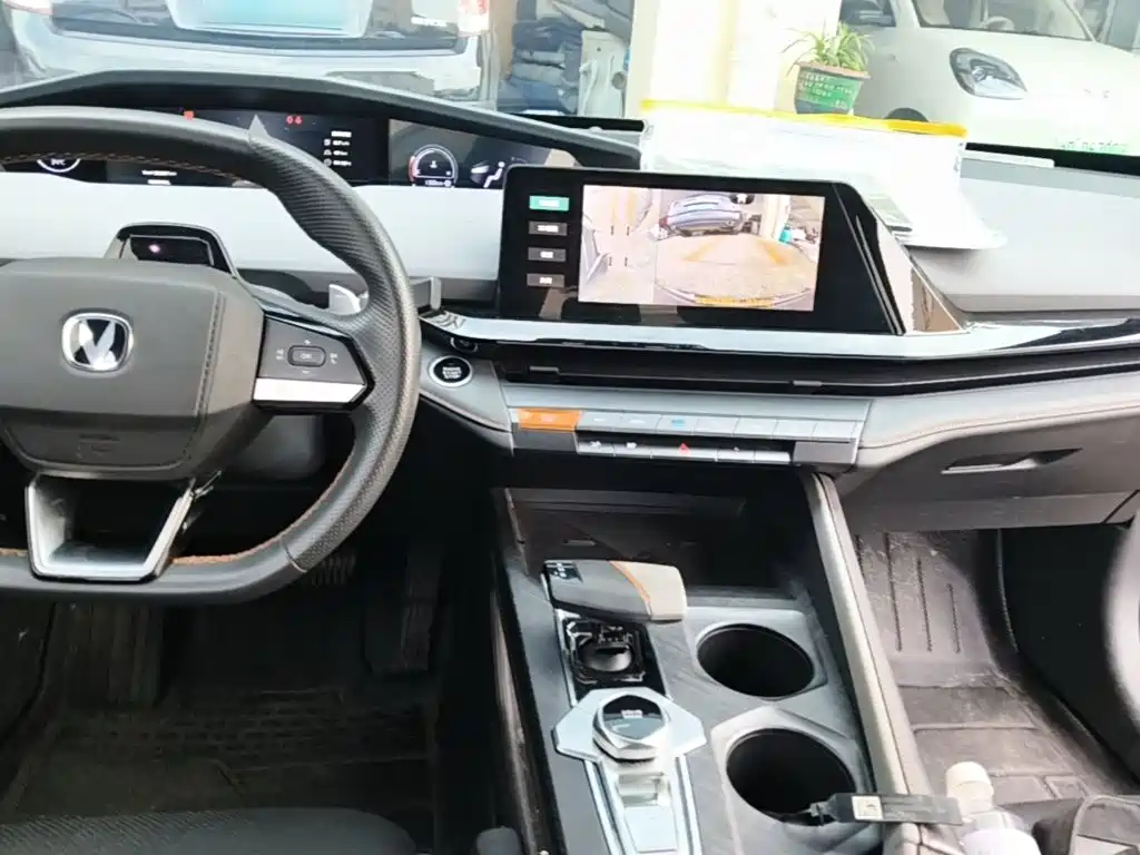 Changan UNI-V — миниатюра 14