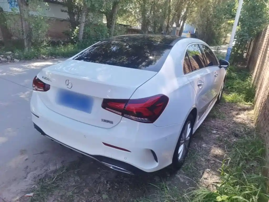Mercedes-Benz A-Class — миниатюра 7