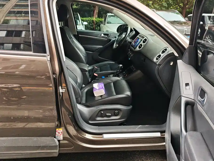 Volkswagen Tiguan — миниатюра 8