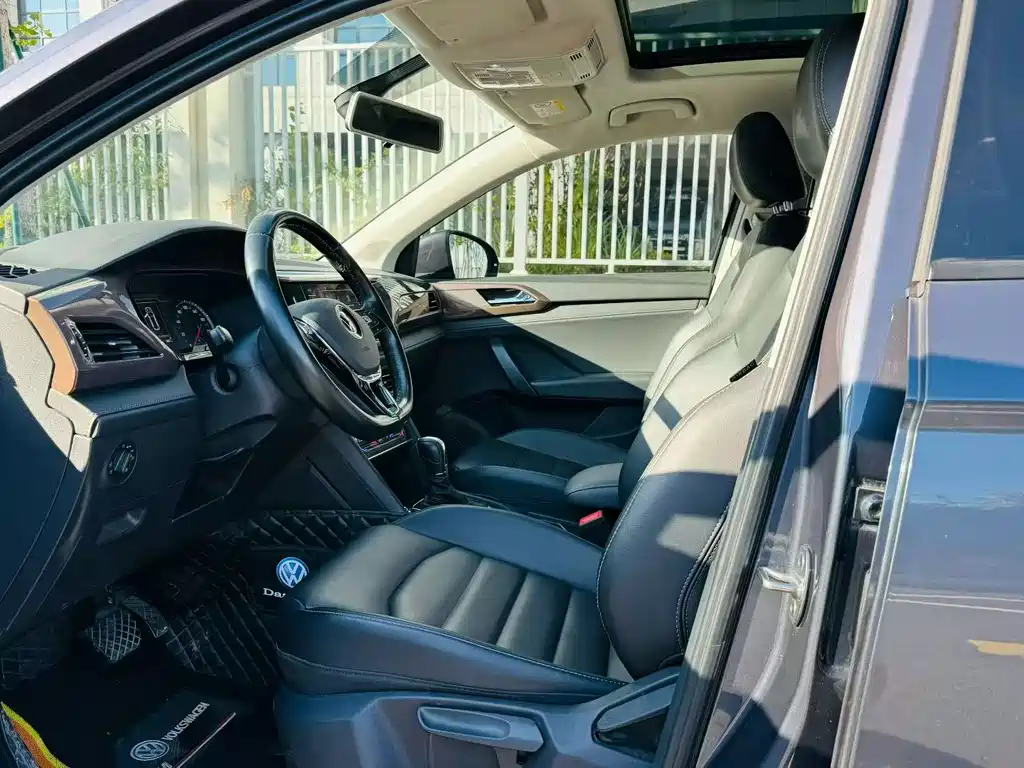 Volkswagen Tharu — миниатюра 4