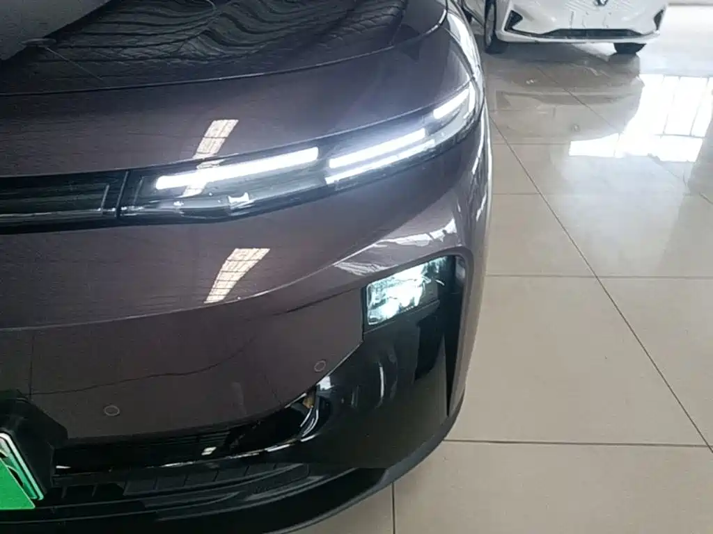 Leapmotor Leapmotor B10 — миниатюра 23