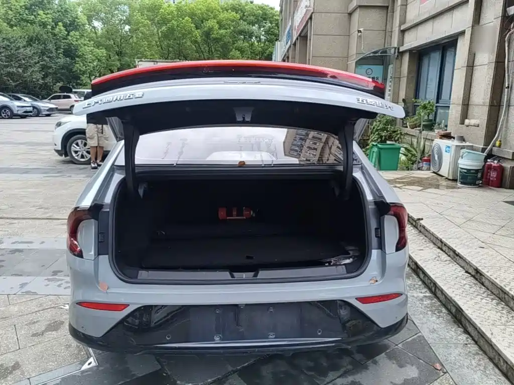Wuling Xingguang — миниатюра 19
