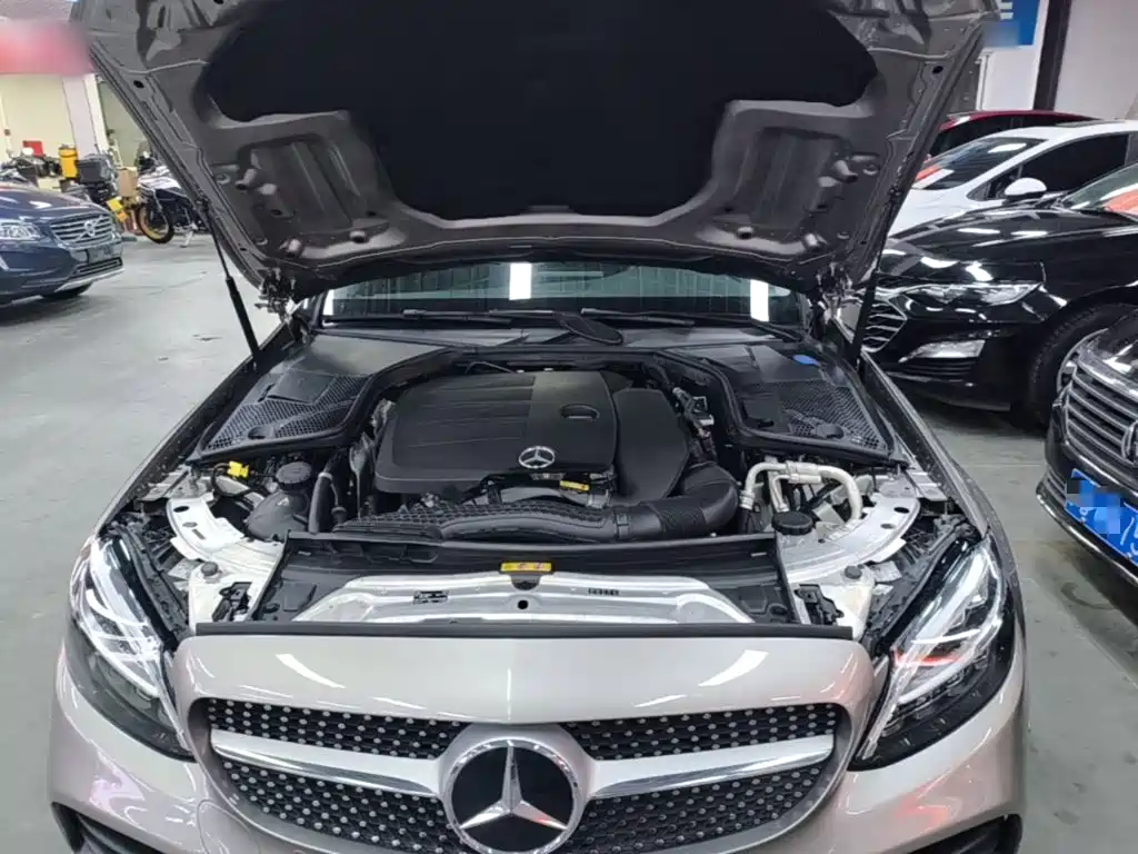 Mercedes-Benz C-Class — миниатюра 20