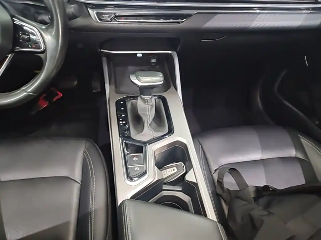 Geely Emgrand — миниатюра 14
