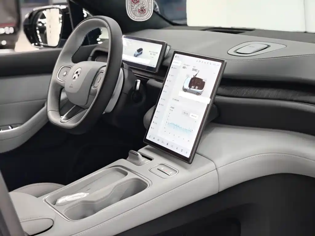 NIO ES6 — миниатюра 9