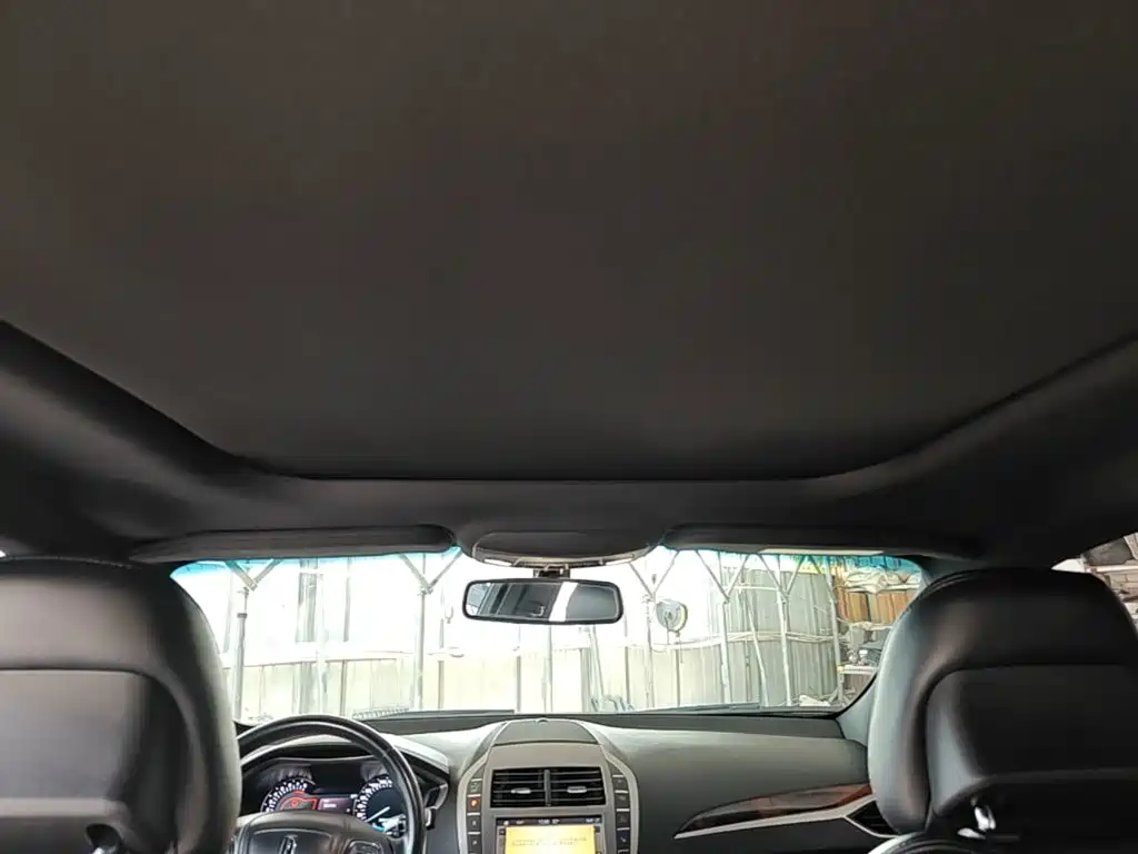 Lincoln MKZ — миниатюра 18