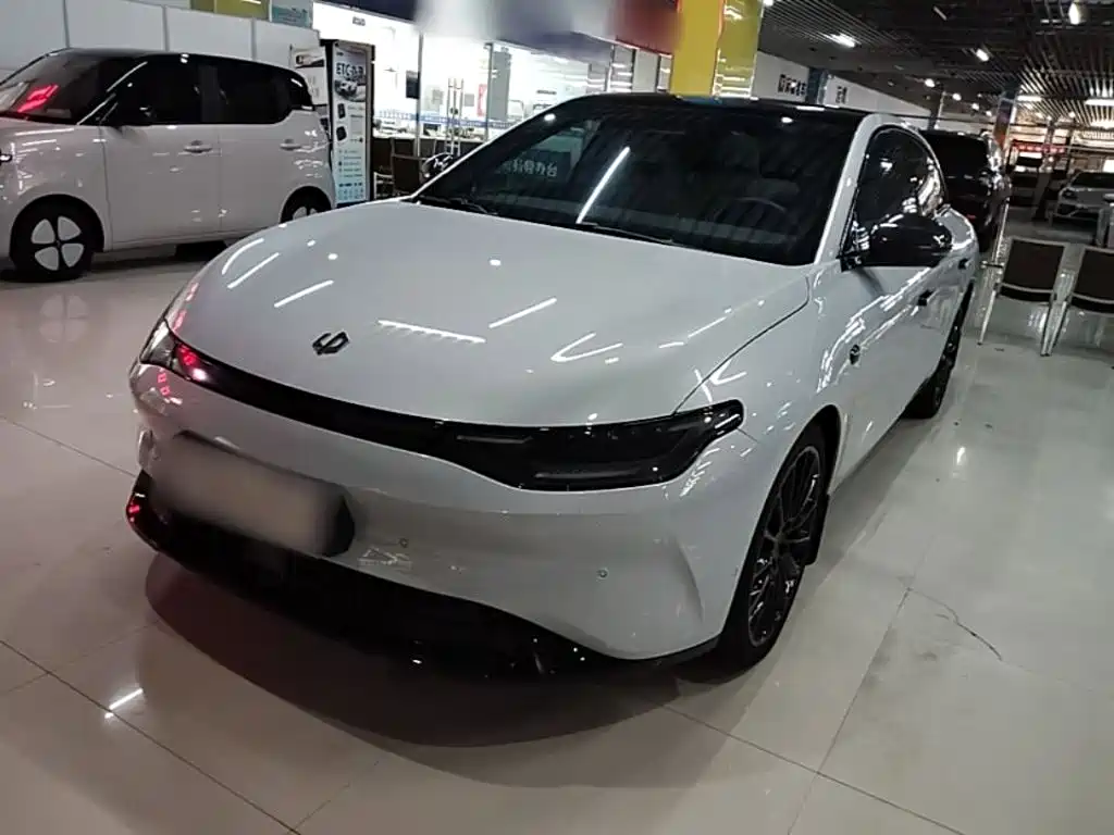 Leapmotor Leapmotor C01 — миниатюра 2